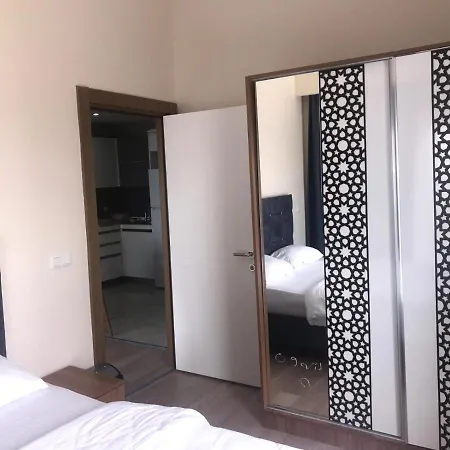 Medikule Kount Apartamento